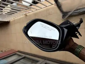 Civic 2022-2025 Driving Mirror With Light and Sensor