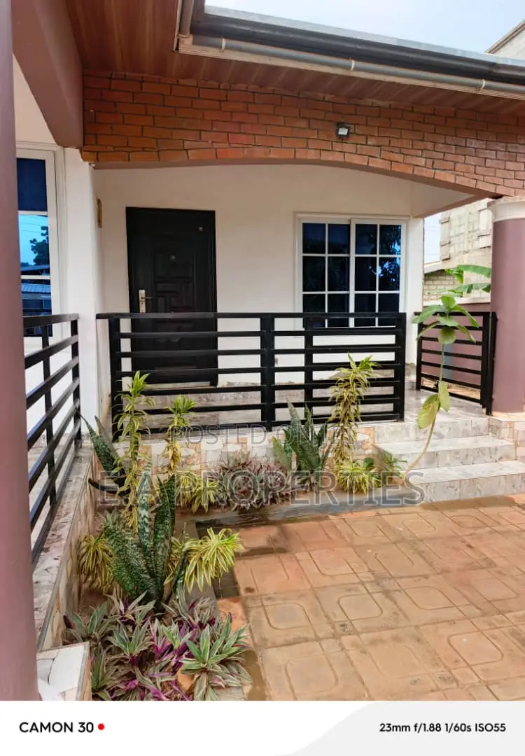 Furnished 4bdrm House in E A Properties, Frafraha for rent