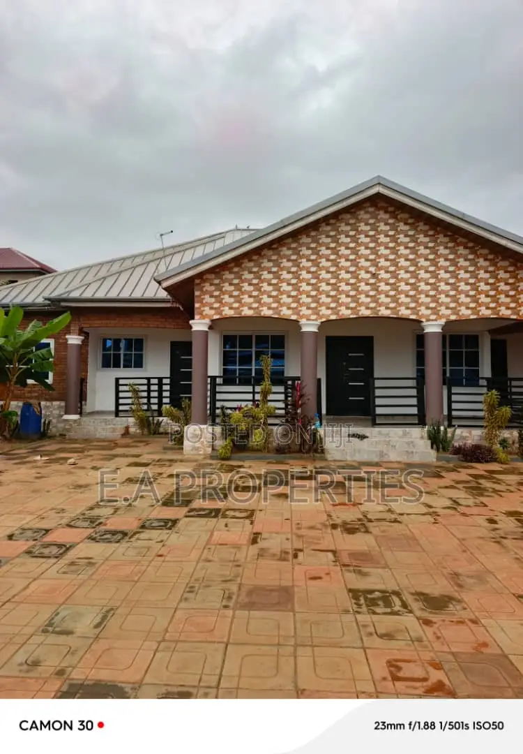 Furnished 4bdrm House in E A Properties, Frafraha for rent
