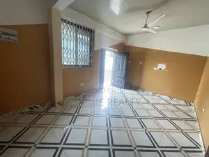 2bdrm Apartment in West Hills Mall Area for rent