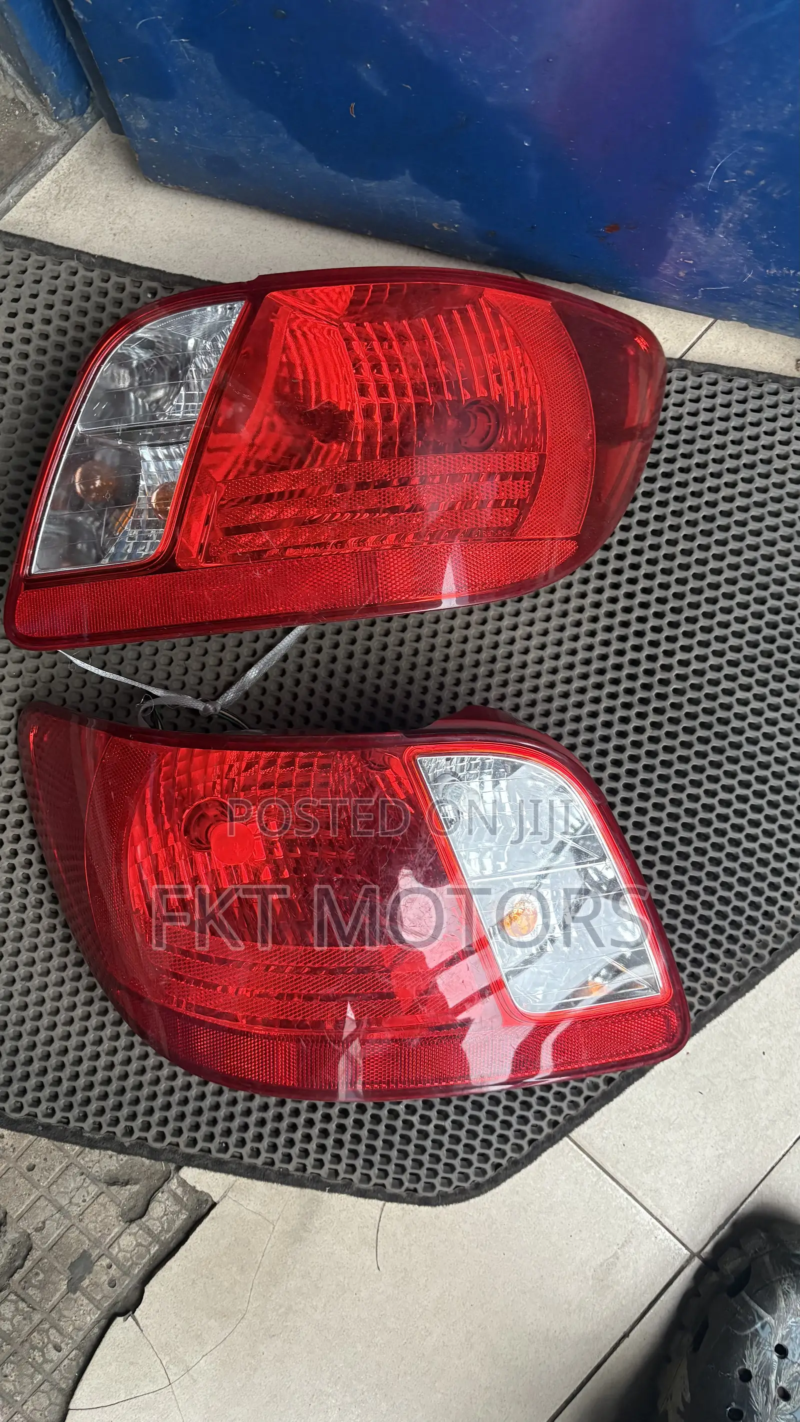 Kia Rio 5 Taillight Homeuse 2004,2005,2006,2007,2008,2009