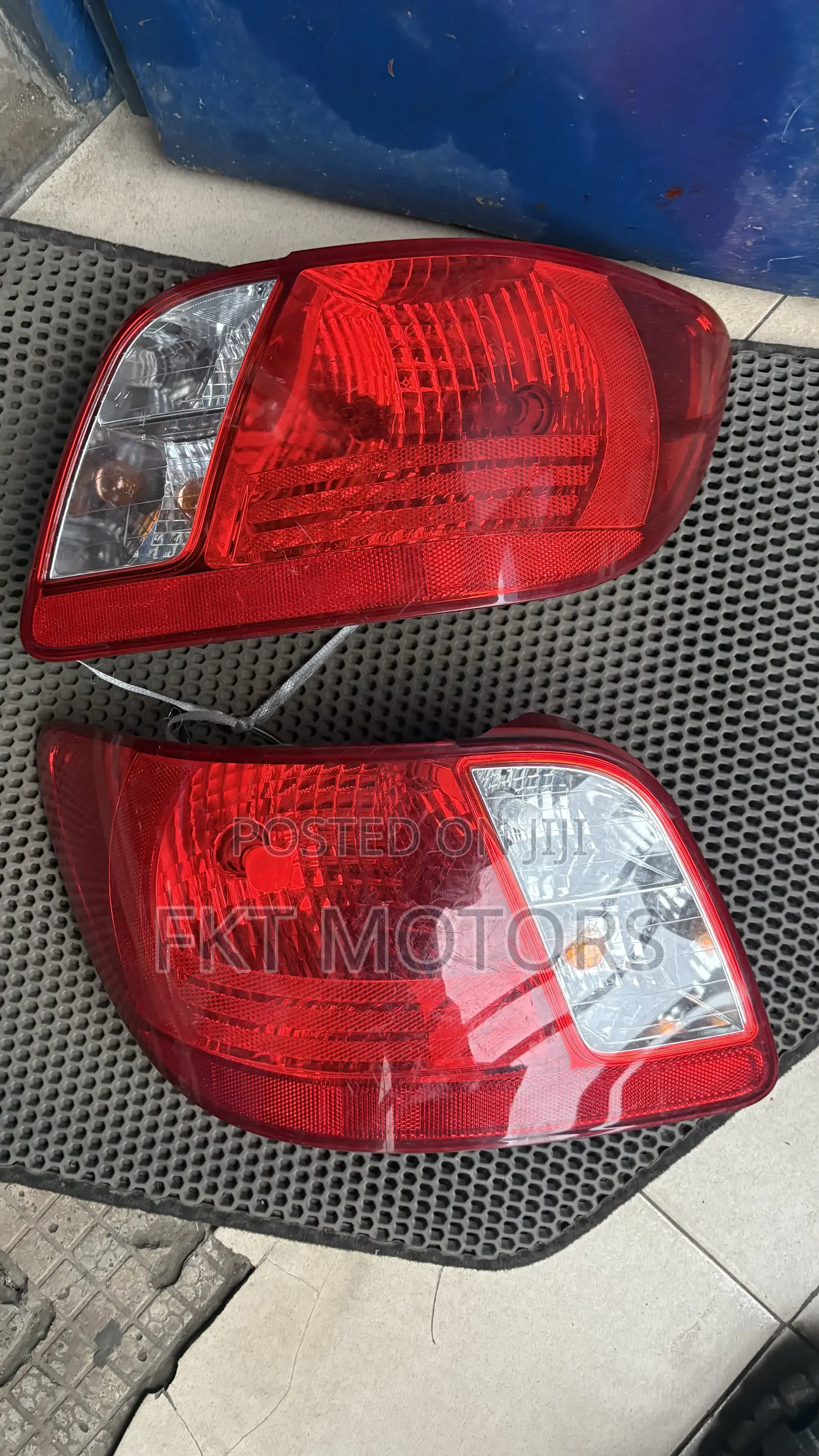 Kia Rio 5 Taillight Homeuse 2004,2005,2006,2007,2008,2009