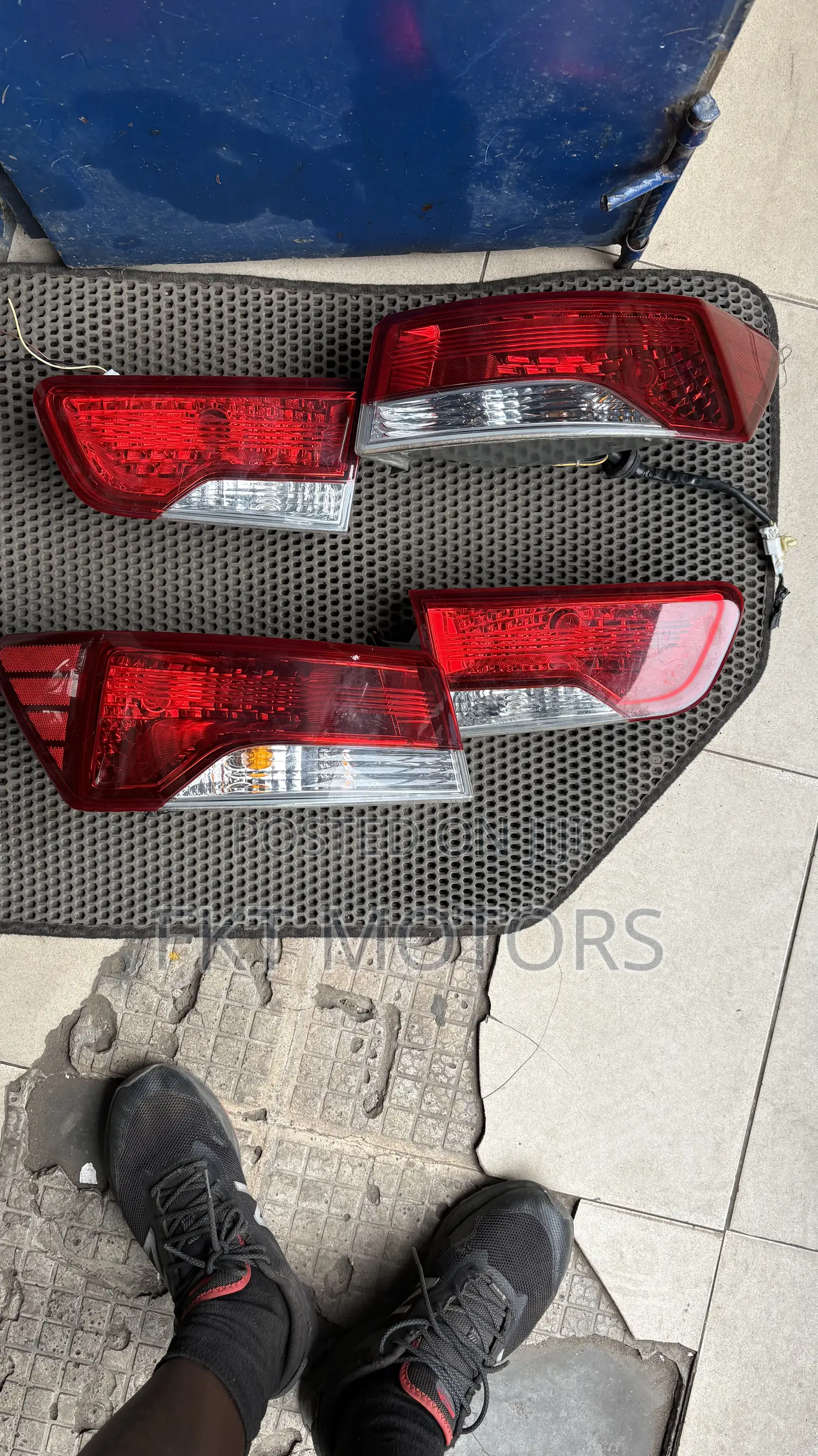 Kia Forte Koup Taillight Set 2010,2011,2012,2013,2014,2015