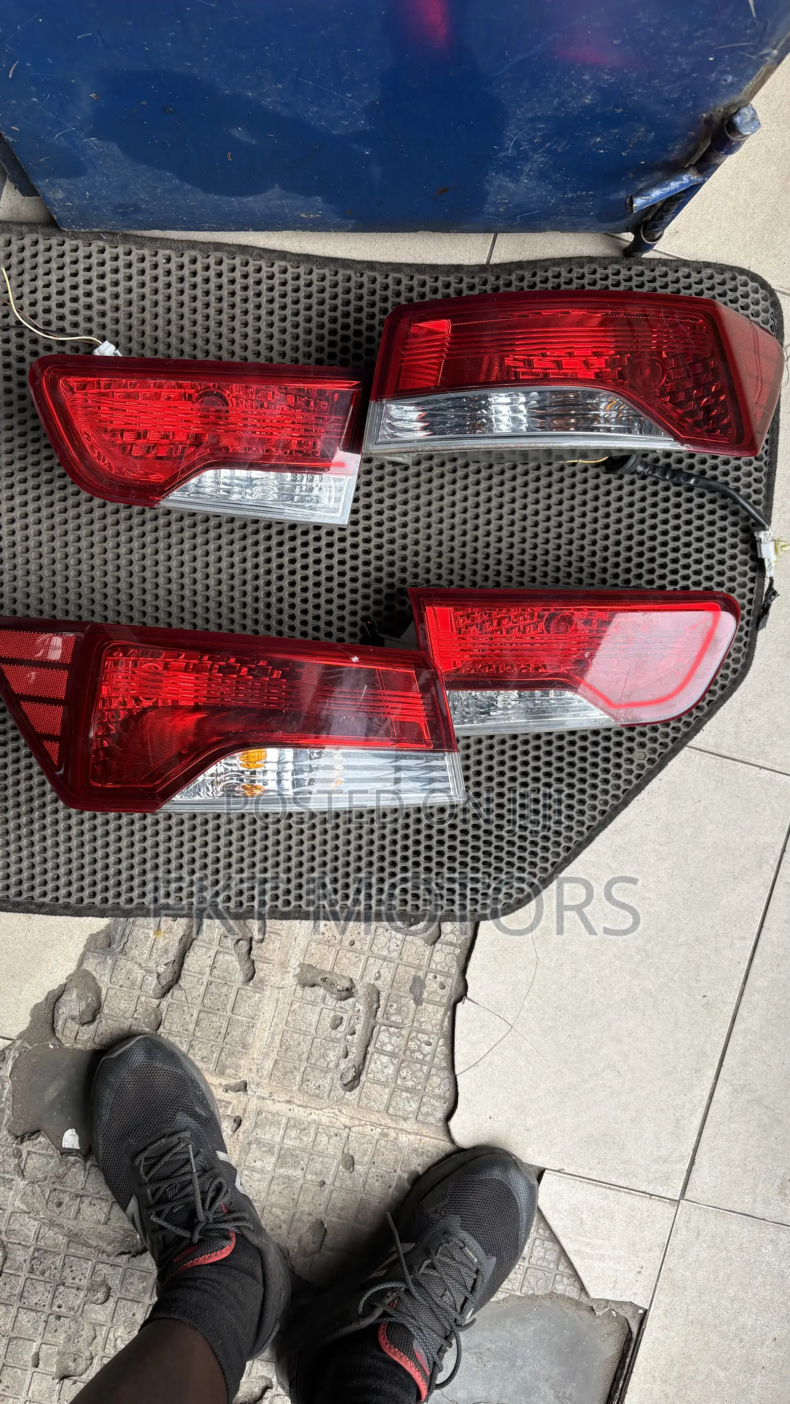Kia Forte Koup Taillight Set 2010,2011,2012,2013,2014,2015