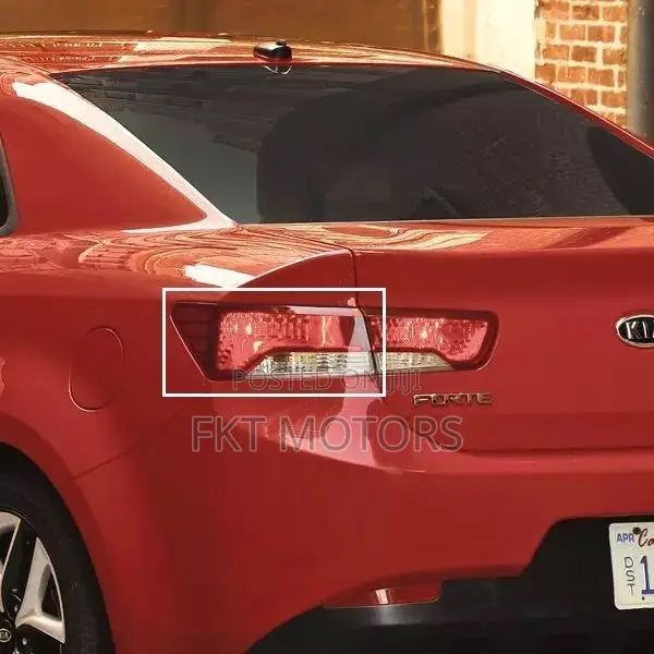 Kia Forte Koup Taillight Set 2010,2011,2012,2013,2014,2015