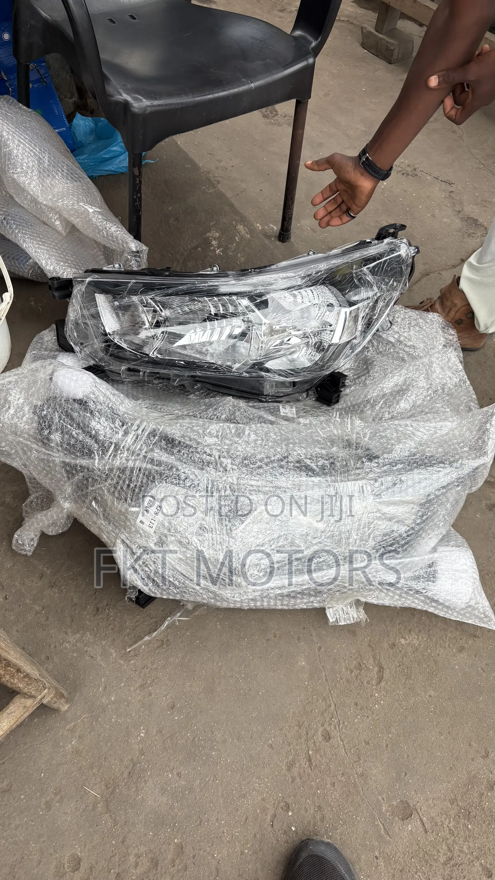 Toyota Hilux Headlight 2014,2015,2016,2017,2018,2019