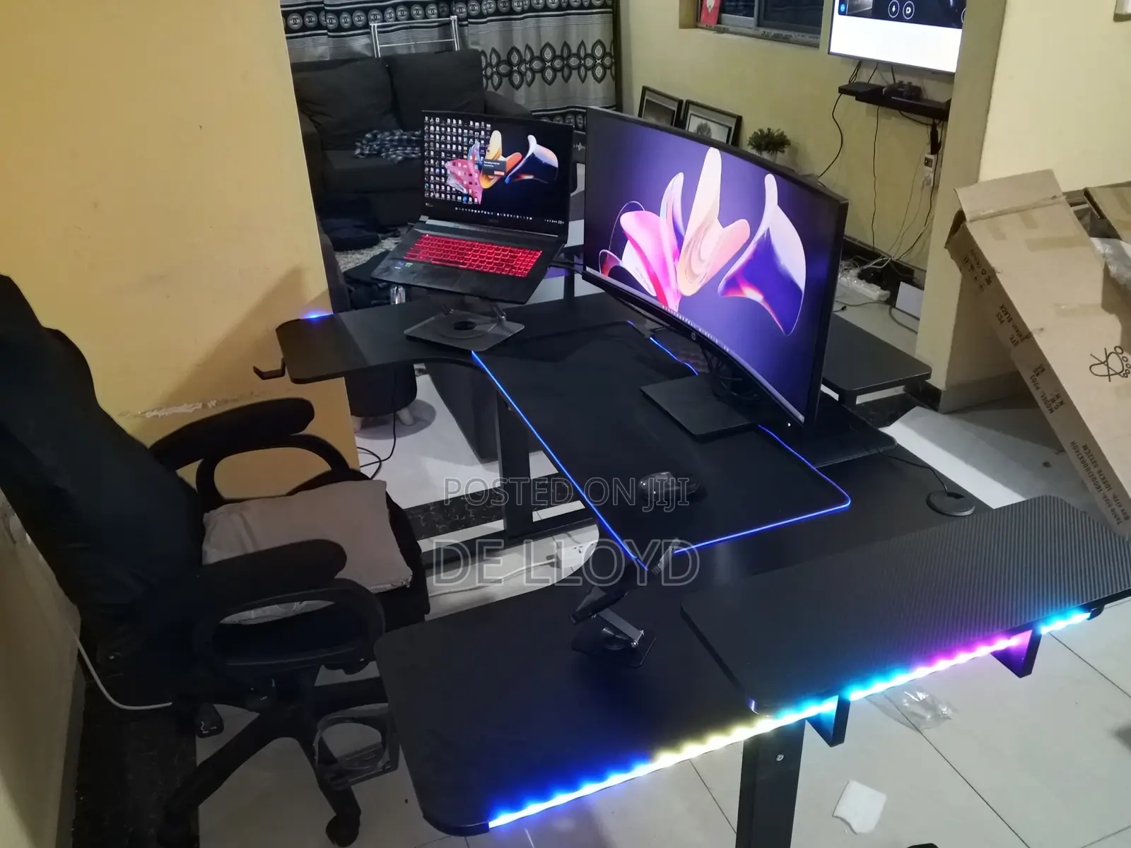 Pro Gaming Desk (160 by 60 Cm)