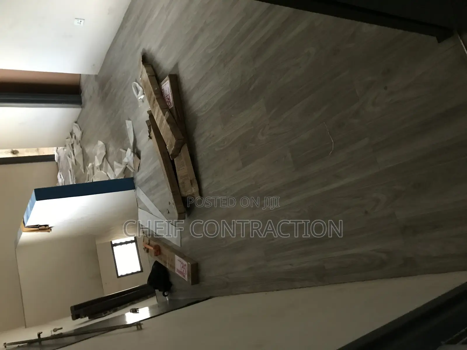 Vinyl Floor Tiles and Installation
