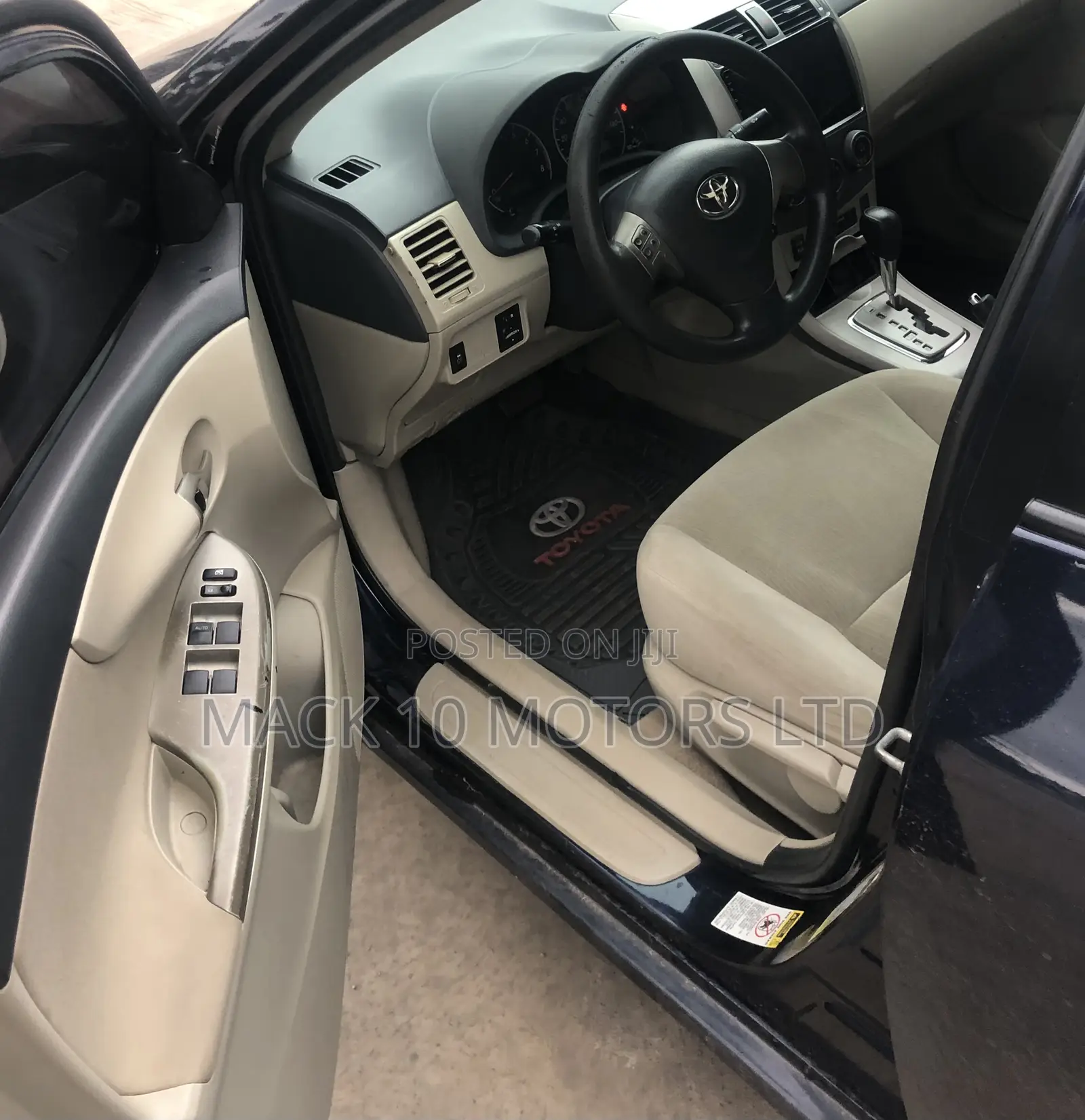 Toyota Corolla LE 4dr Sedan (1.8L 4cyl 4A) 2012 Blue