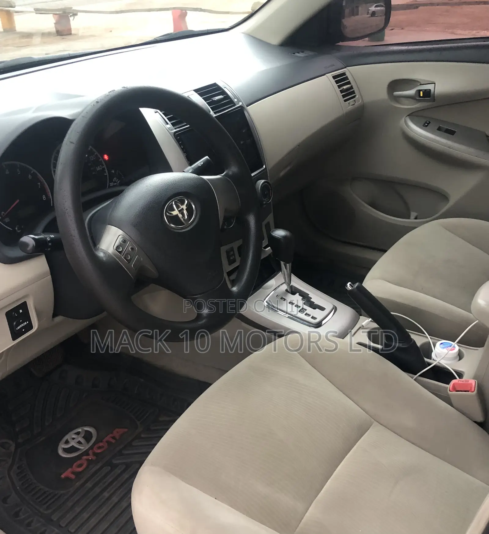 Toyota Corolla LE 4dr Sedan (1.8L 4cyl 4A) 2012 Blue