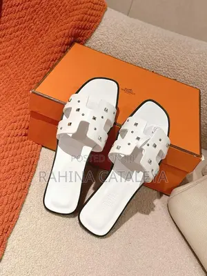 Hermes Slippers