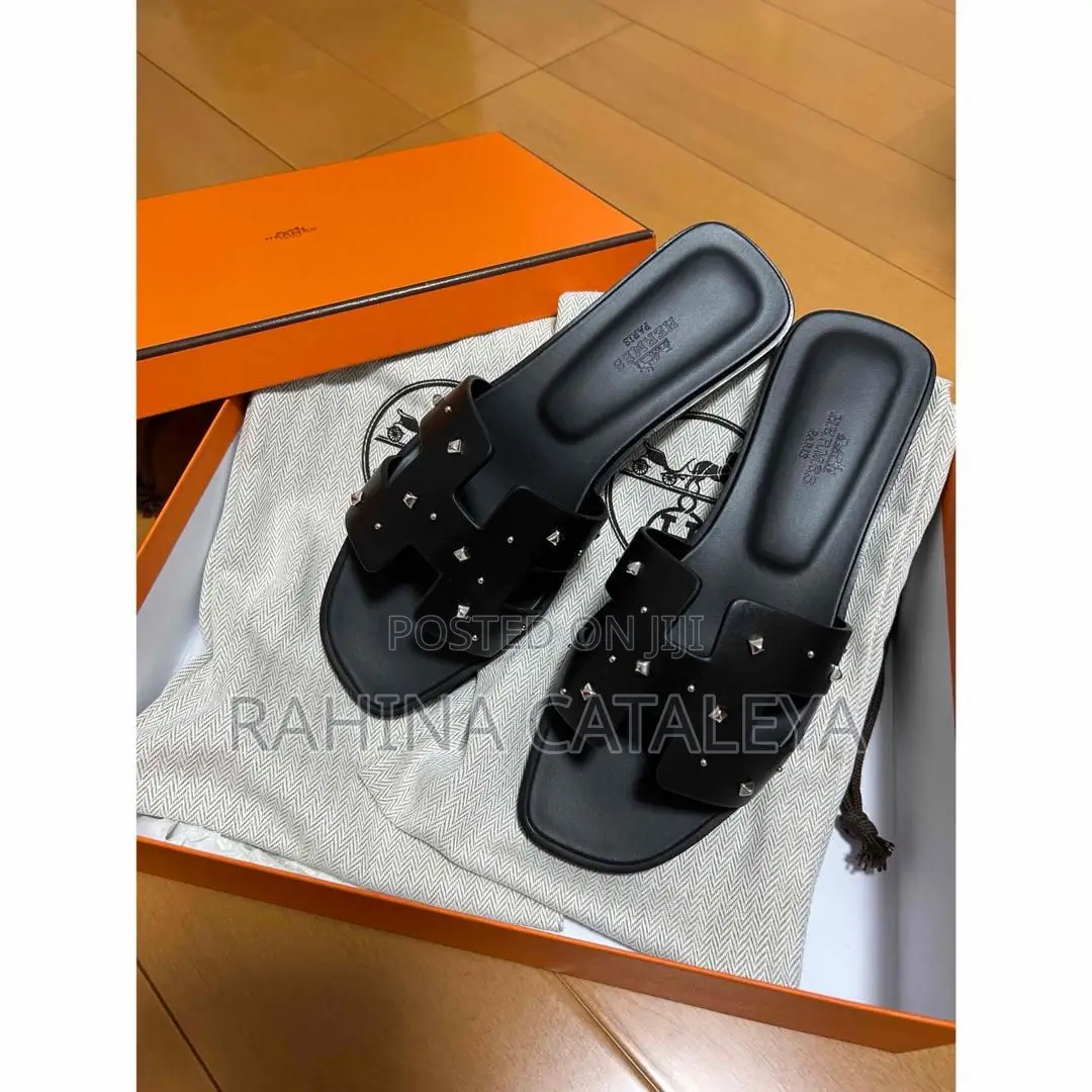 Hermes Slippers