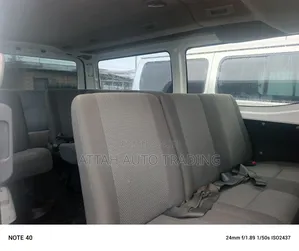 Nissan Caravan (Urvan) 2000 White