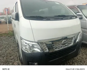 Nissan Caravan (Urvan) 2000 White