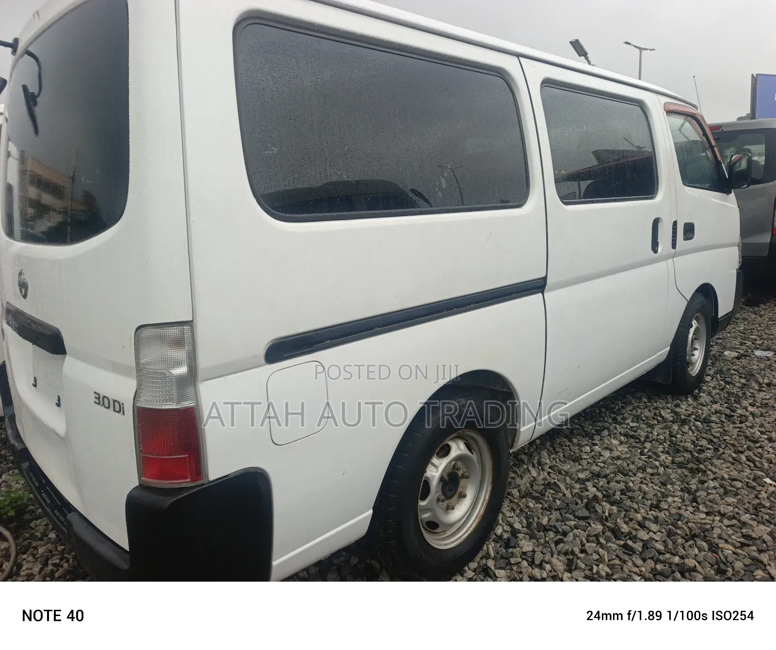 Nissan Caravan (Urvan) 2000 White