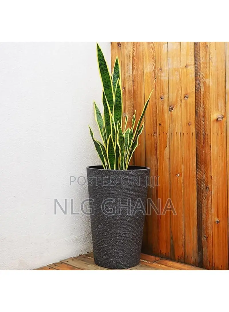 Modern Plant Pot Plastic Vase - Dark Grey. Ghx5452