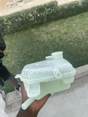 Honda Civic 2016-2020 Reservoir Wiper Bottle Tank
