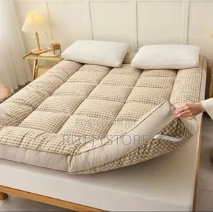 Photo - Mattress Topper (Double Bed) - 8cm High