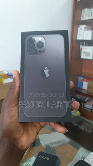 New Apple iPhone 13 Pro Max 256 GB Black