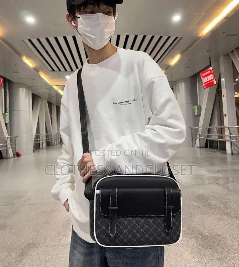 Classic Crossbody Side Bags