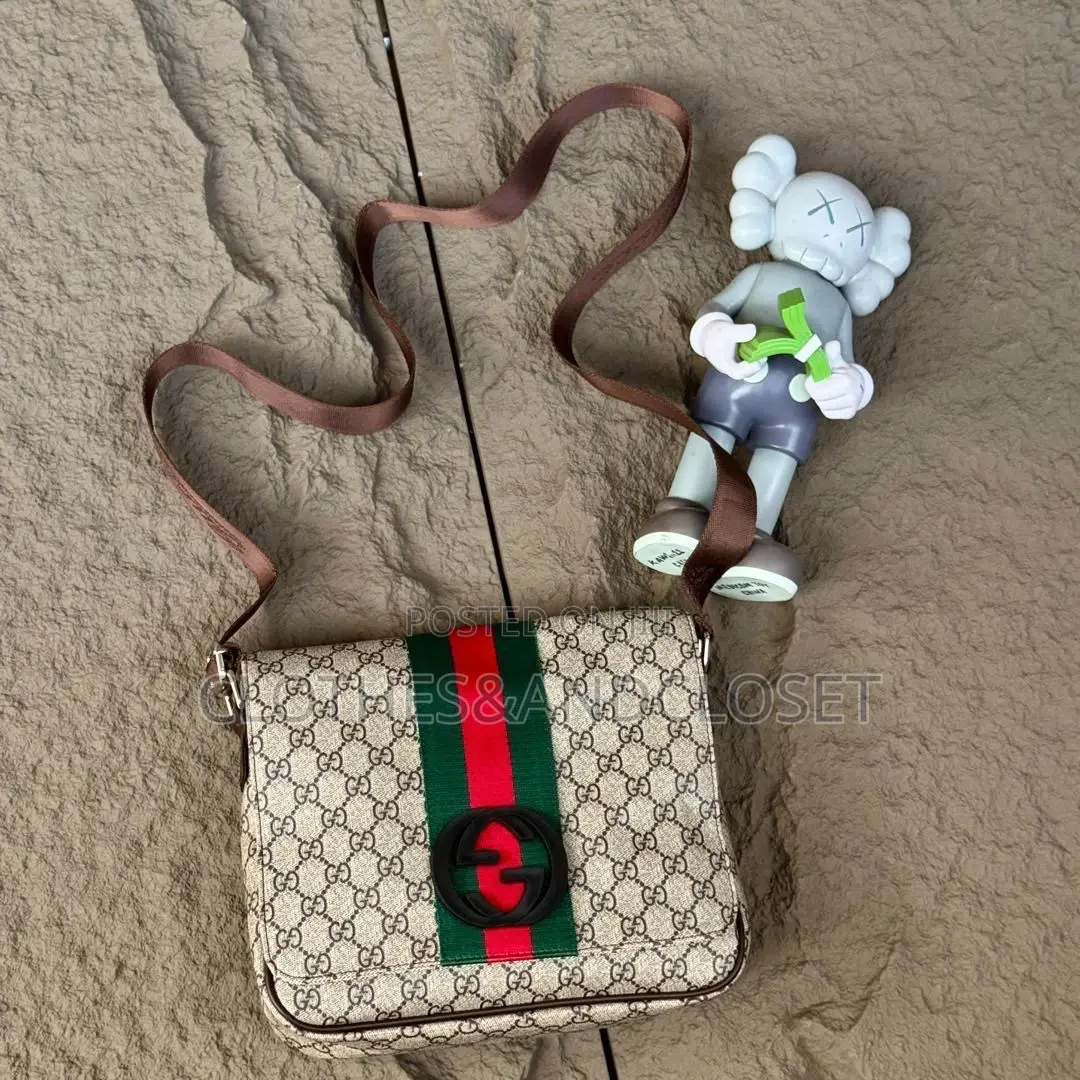 Classic Crossbody Side Bags