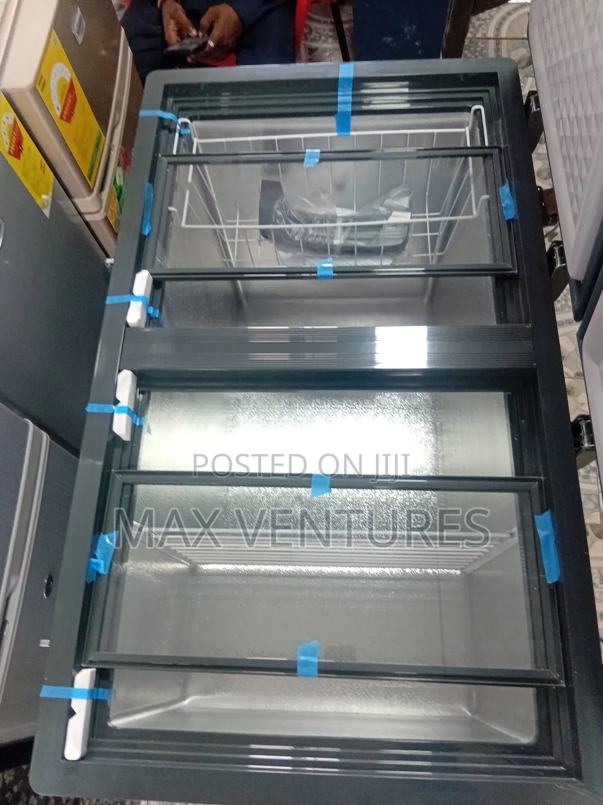 High Yield 344l Gold Star Chest Freezer Energy System Set