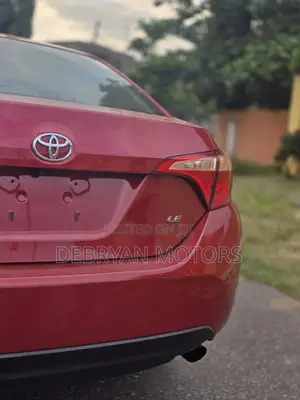 Toyota Corolla LE 4dr Sedan (1.8L 4cyl CVT) 2017 Red
