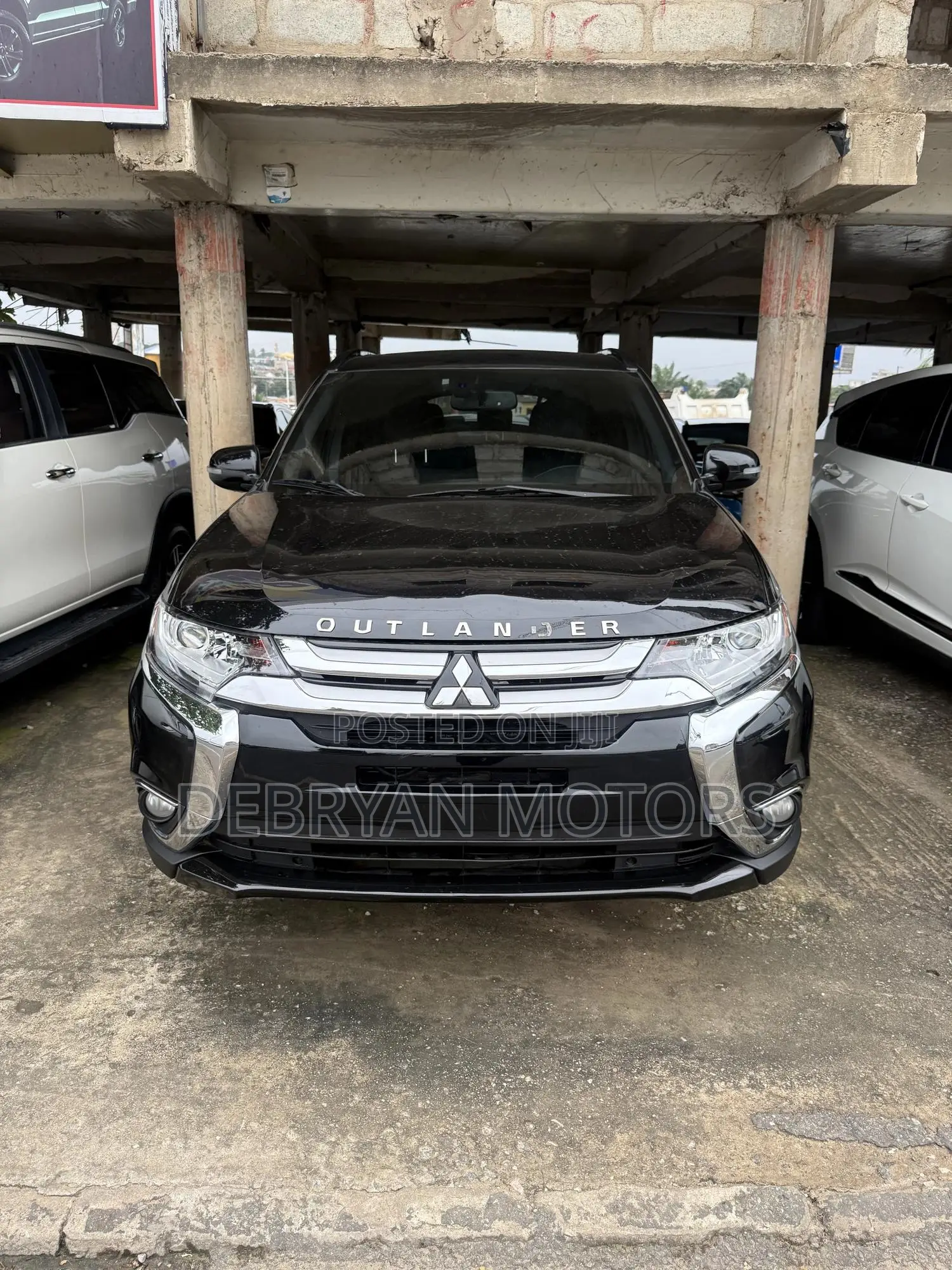 Mitsubishi Outlander GT AWC 2018 Black