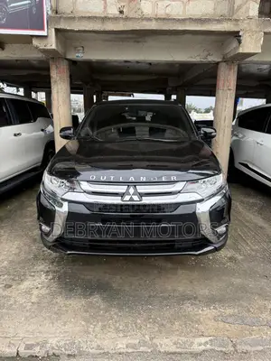 Mitsubishi Outlander GT AWC 2018 Black
