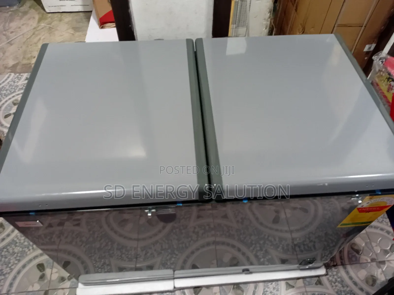 Pleasurable Gold Star Fridge Freezer 334 Litres Fridge