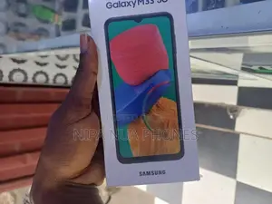 New Samsung Galaxy M33 5G 128 GB Black
