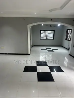 4bdrm House in Westhills Mall for rent