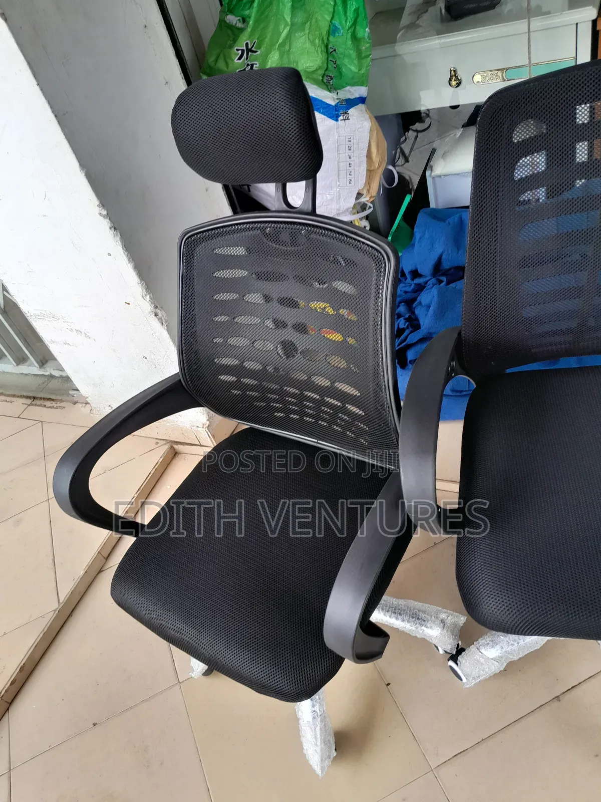 Curtailed Office Chair