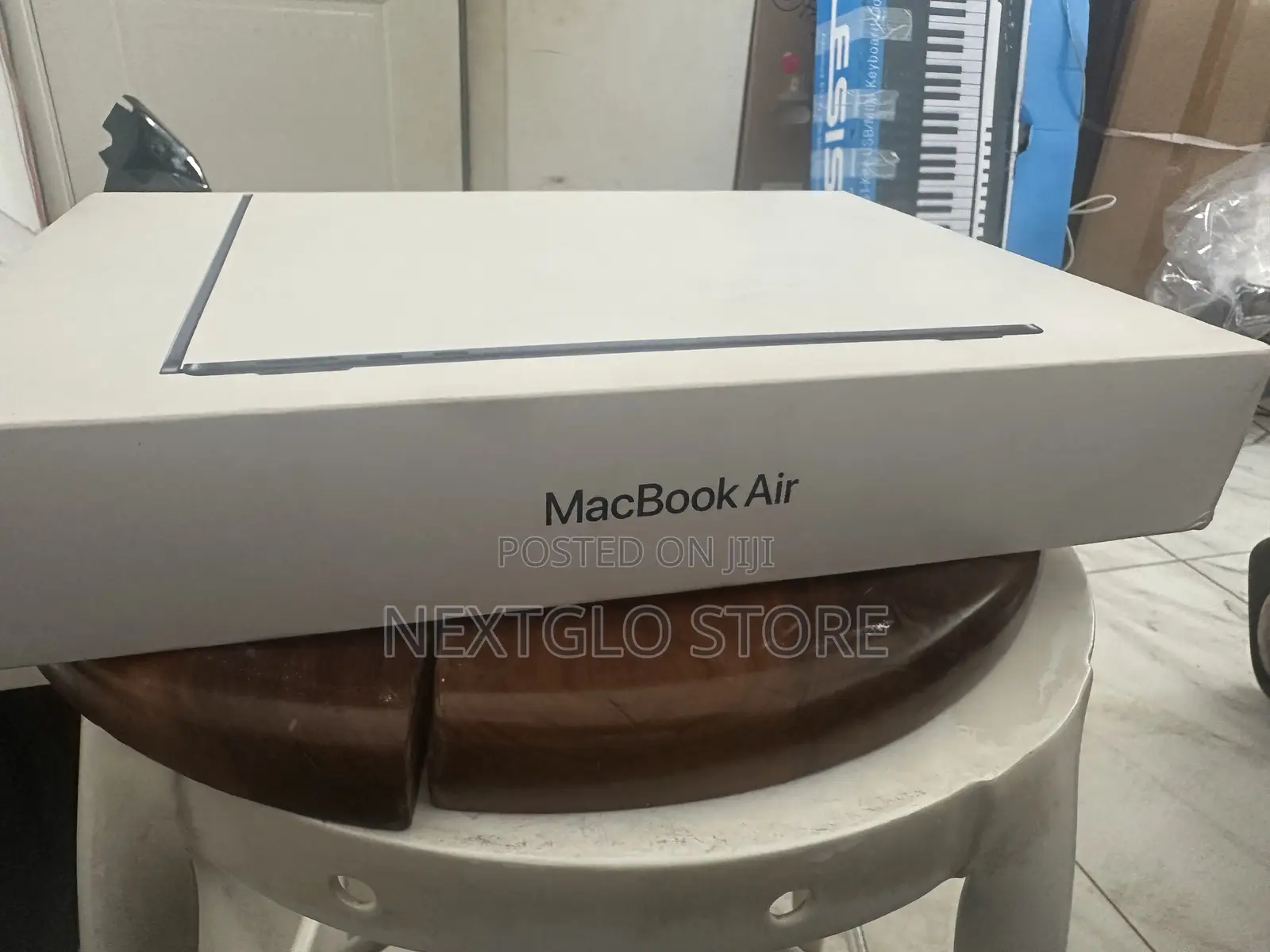 New Laptop Apple MacBook Air 16GB Apple M4 SSD 256GB