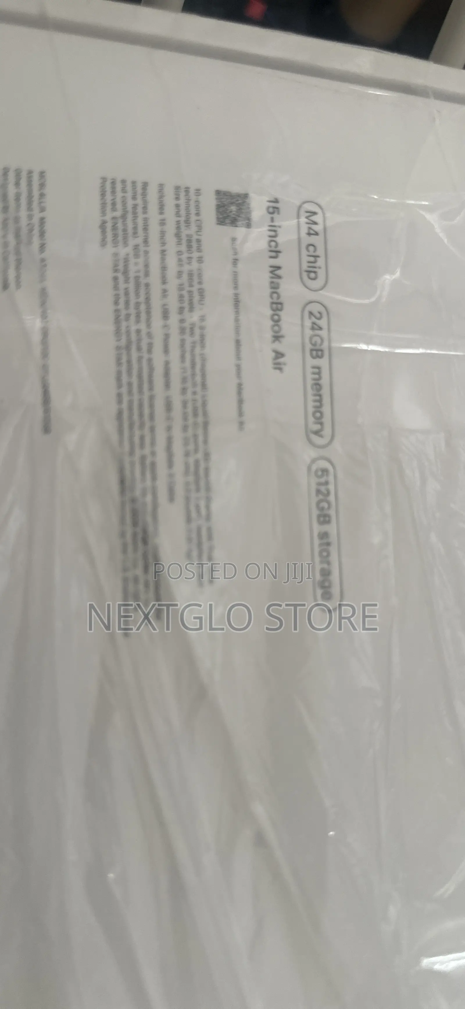 New Laptop Apple MacBook Air 2025 M4 15-inch 16GB Apple M4 SSD 256GB