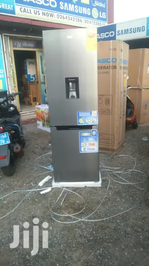 A Cool Nasco 309lbottom Freezer Refrigerator Water Dispenser