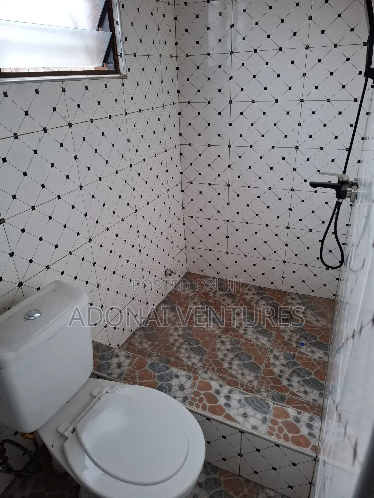 2bdrm House in Sokoban Ampayoo, Kumasi Metropolitan for rent