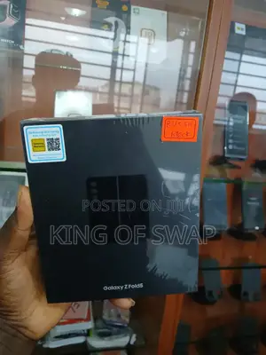 New Samsung Galaxy Z Fold 5 512 GB Black