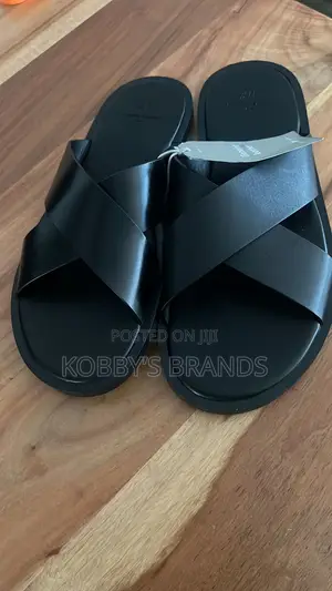 Photo - H M Original Leather Slipper