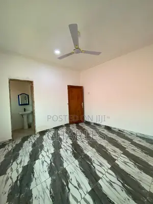 Furnished 3bdrm Apartment in Community 18, Baatsona Total for sale