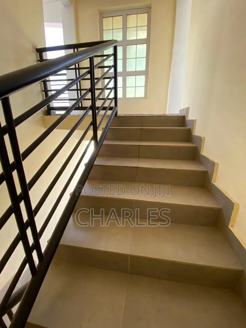 Furnished 3bdrm Apartment in Community 18, Baatsona Total for sale