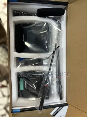 2 in 1 Cordless Conference Microphone