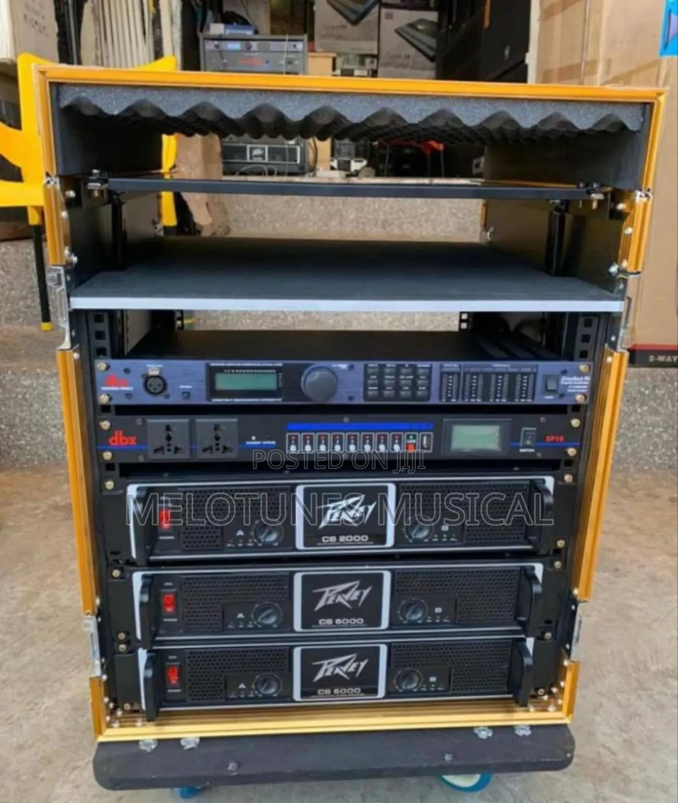 Amplifier Rack Set With Three Amplifiers (Peavey)