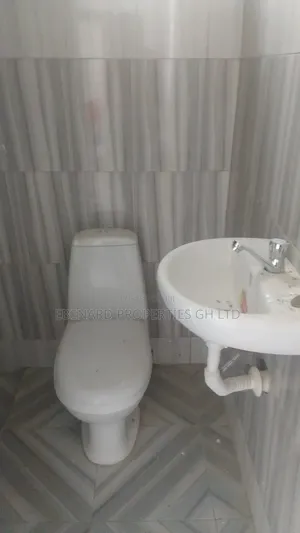 1bdrm Apartment in Ebenard Properties, Tema Metropolitan for rent