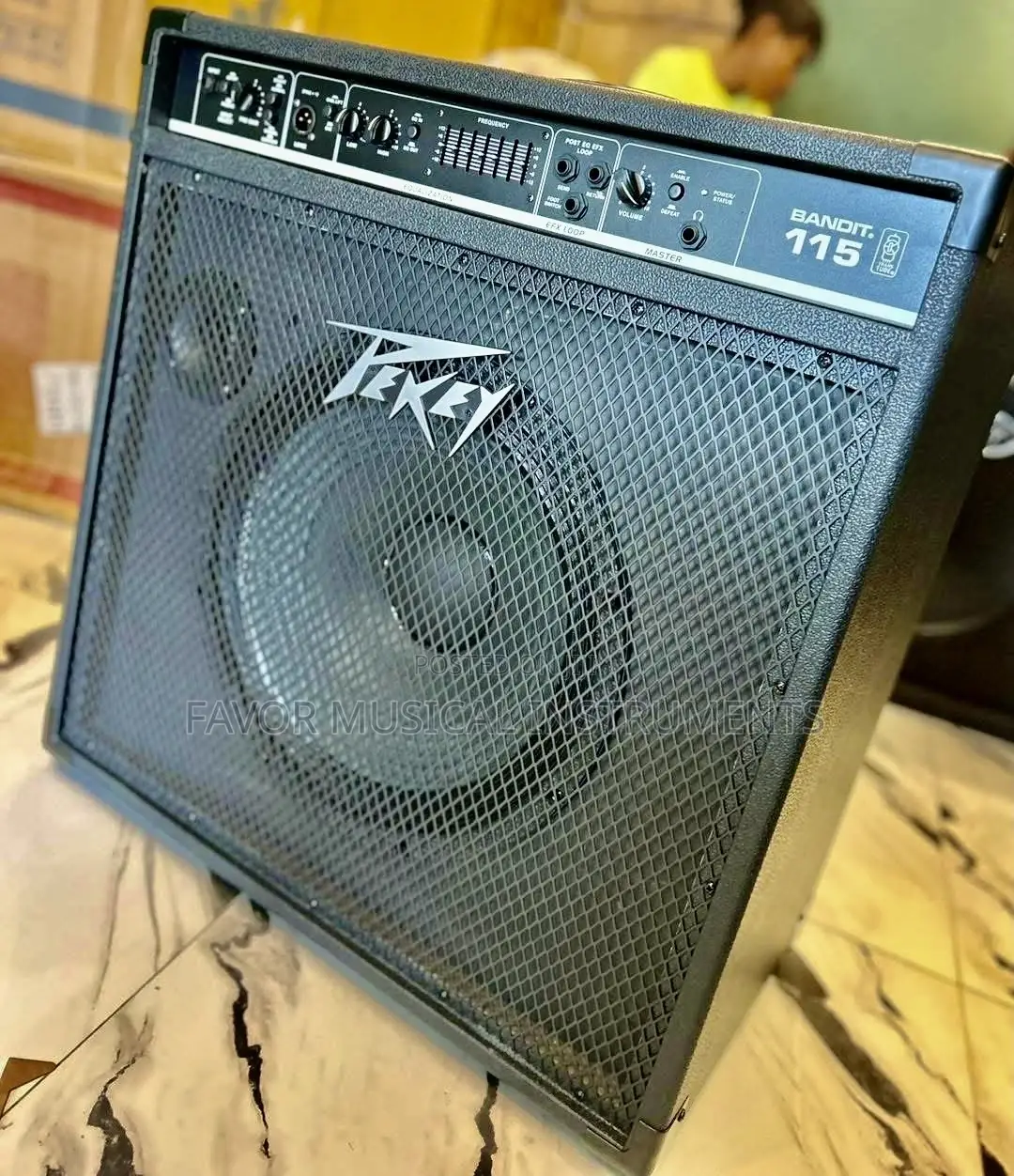 Bandit 115 Bass Combo