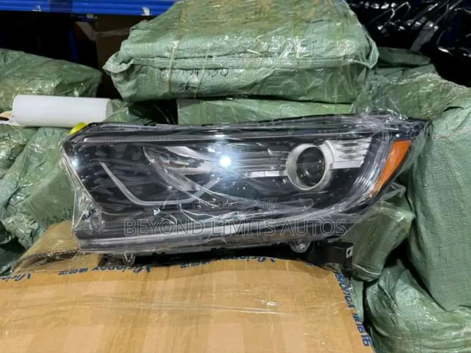 Honda CRV/Cr-v 2017,2018,2019 Headlight/Light