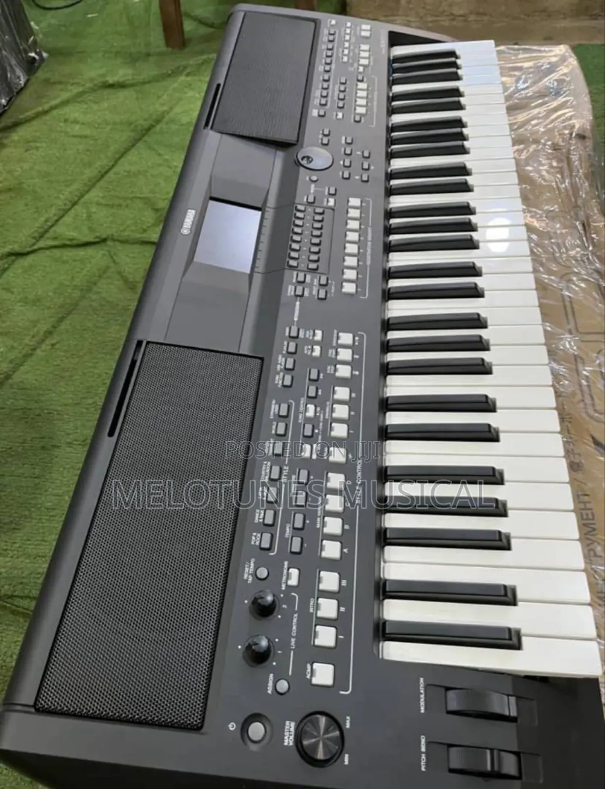 Yamaha PSR-Sx600 Digital Workstation Keyboard