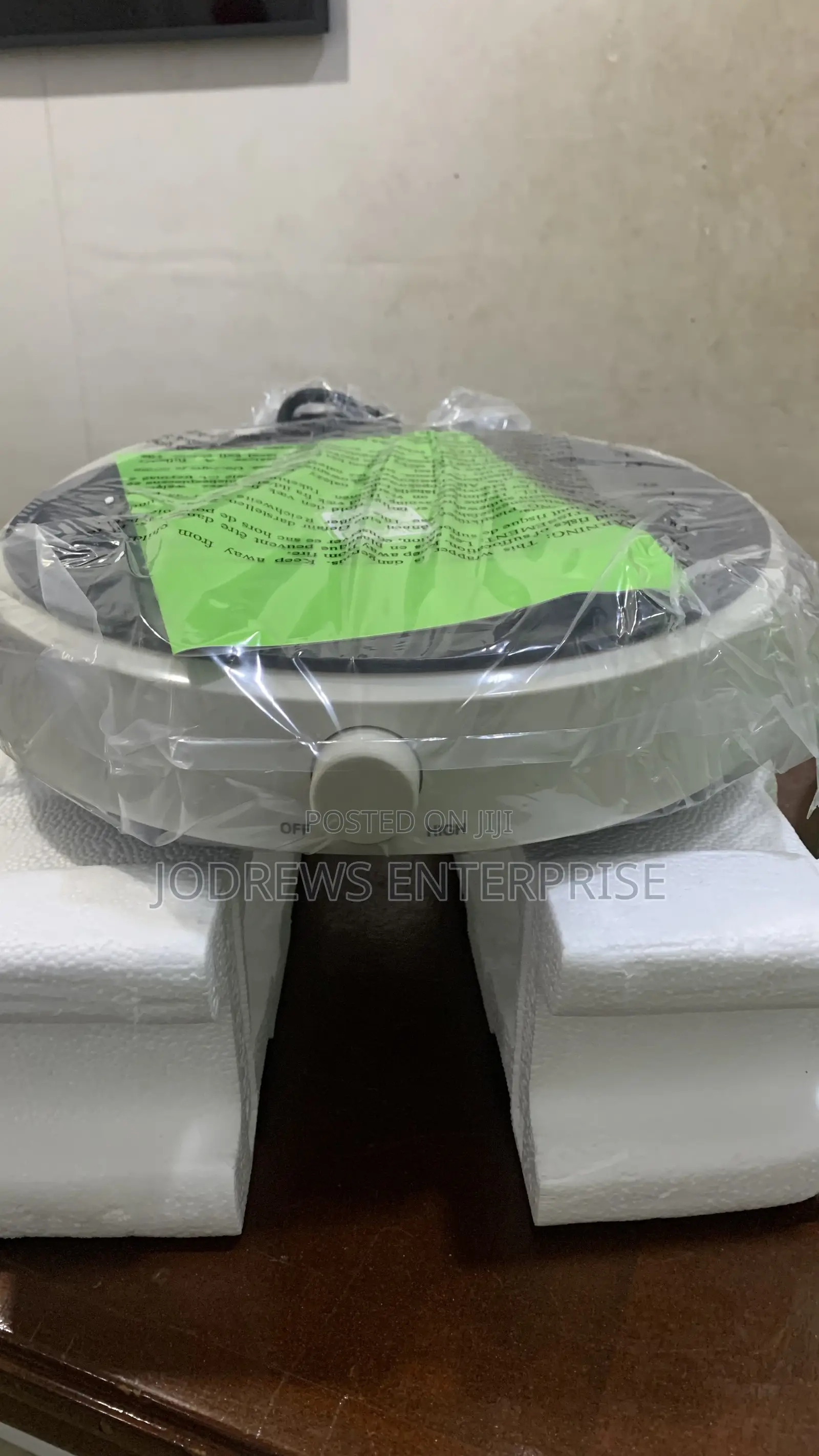 Oraimo Instacooker 2100w Induction Cooker