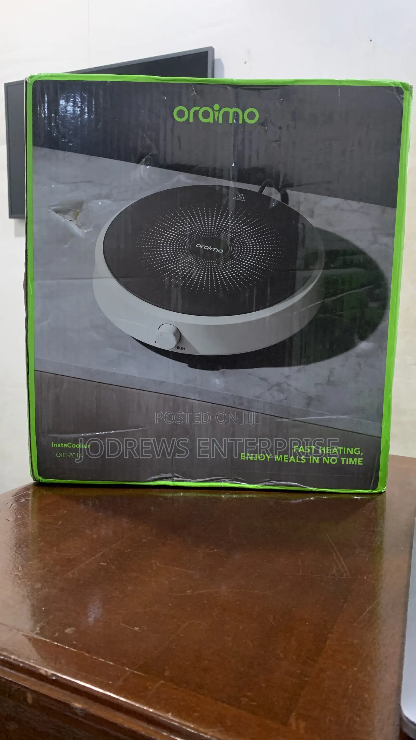 Oraimo Instacooker 2100w Induction Cooker