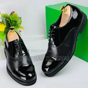 Clarks Leather Black Two Tone Men Shoe